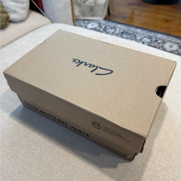 Clarks Magnolia Zip Womens Slip-On, Dark Taupe Leather, Sz 7W, NWB - Picture 11 of 11